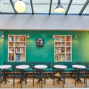 Le Basile Otel Paris