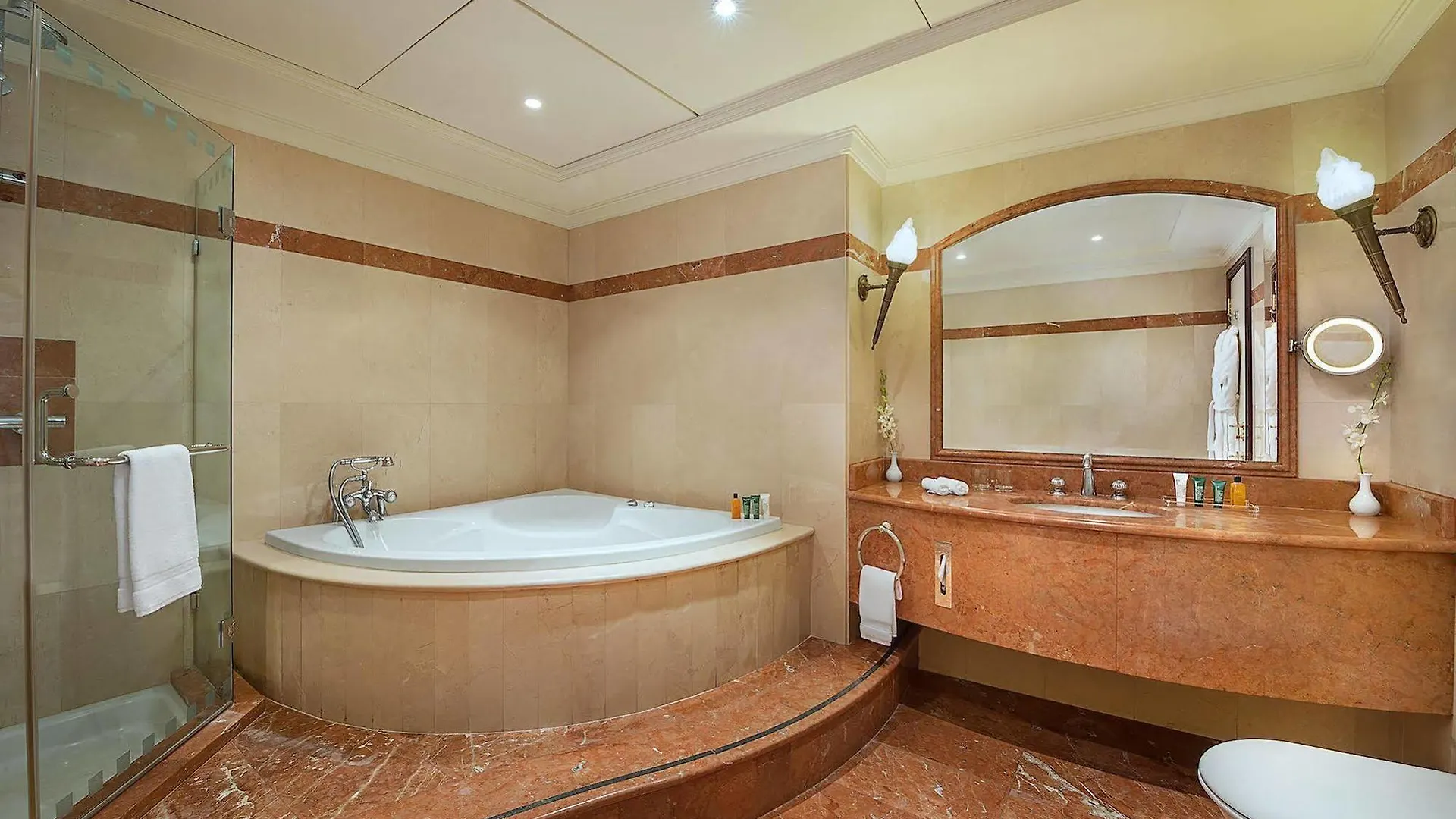 Habtoor Metropolitan Palace Hotel Beirut