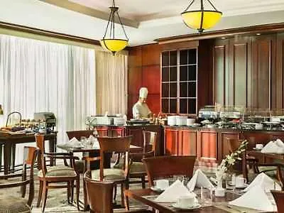 Habtoor Metropolitan Palace Hotel Bejrút 5*,